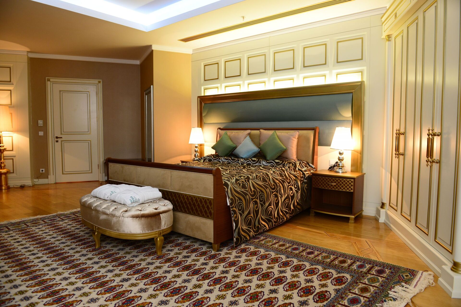 BERKARAR HOTEL