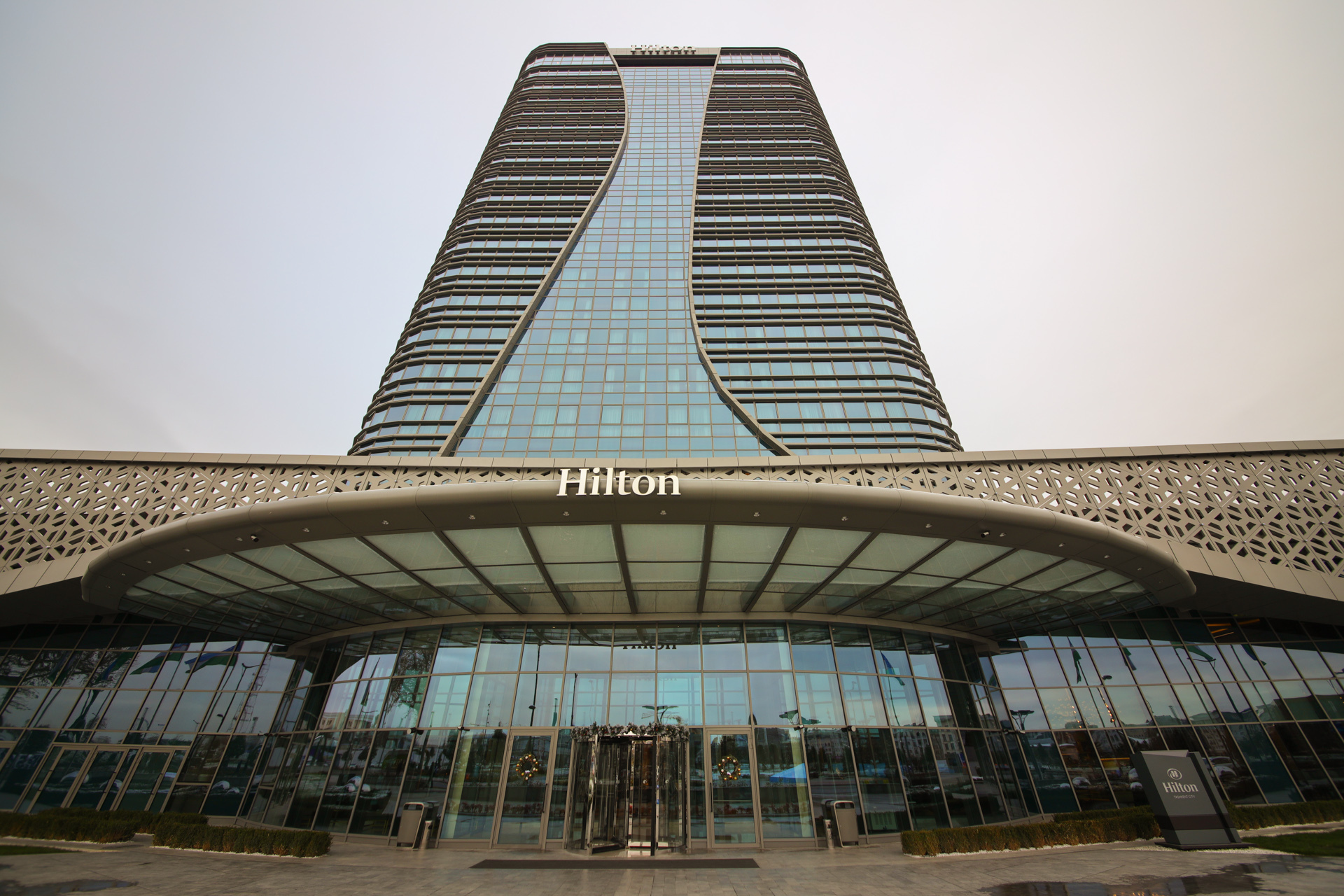 HİLTON HOTEL & CONVENTİON CENTER