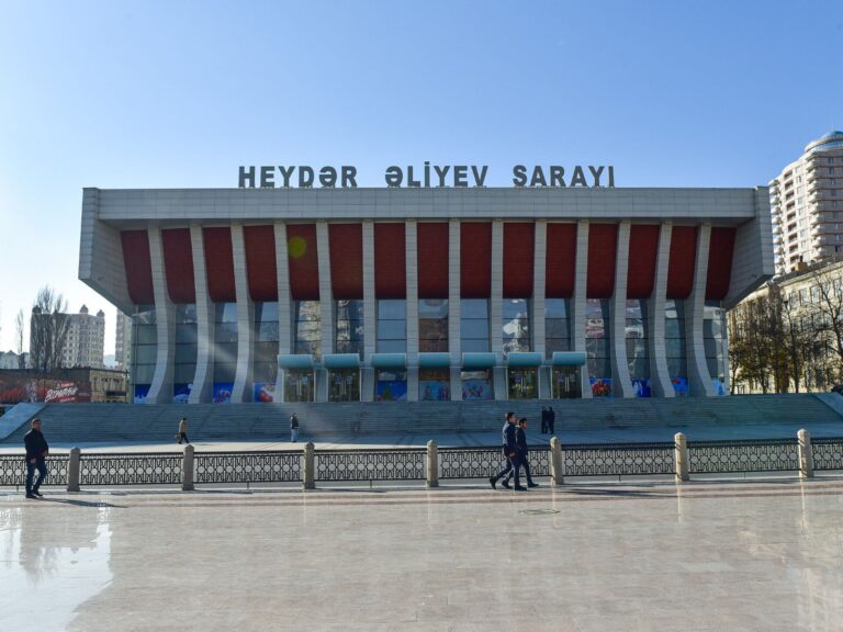 HEYDAR ALIYEV CULTURAL CENTER
